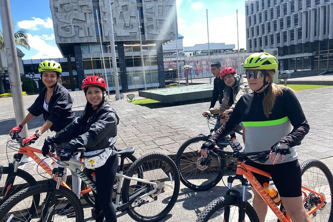 4-Hour Bike Tour Guatemala City - Safety and comfort: mountain bike, helmet, paramedic, and calm routes