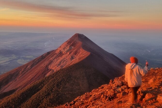 Acatenango 4x4 Volcano - Day 2: The 4 a.m. Sunrise Push to Acatenango Summit Views