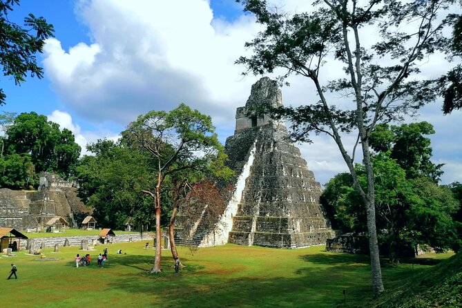 All Inclusive Tikal Tour from Flores and Airport - How to handle the 8-hour rhythm from Flores