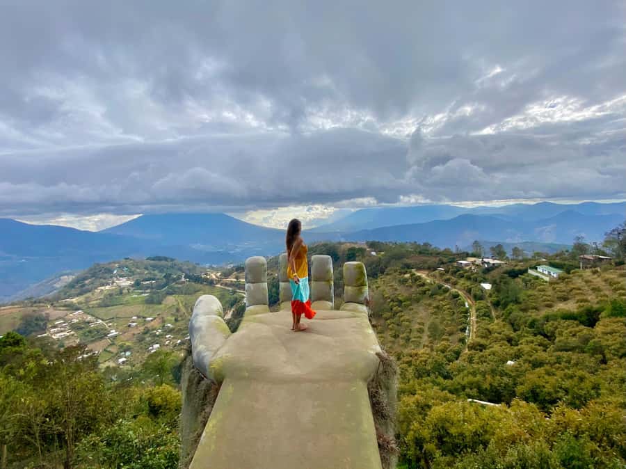 Antigua: Altamira and Hobbitenango Movie Themed Parks Tour - Pickup, Van Time, and the Shared 4WD Truck to Hobbitenango