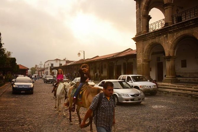 Antigua City Sightseeing Tour - Cerro de la Cruz: the view that makes Antigua make sense