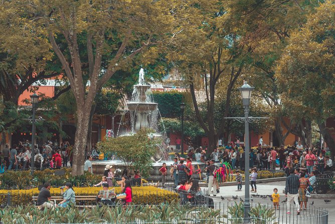 Antigua City Tour from Guatemala City - Santa Catalina Arch: A Shortcut Into Antigua’s Street-Level History