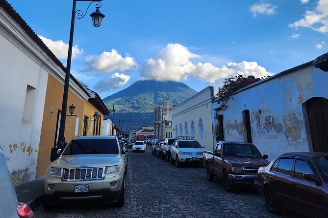 Antigua Guatemala and Hobbitenango from Guatemala City - San José Cathedral Antigua: the calm finish in the city center