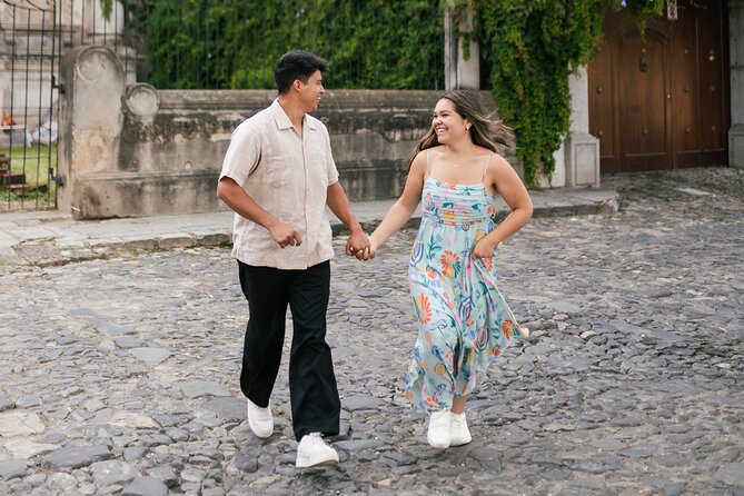 Antigua Guatemala Photoshoot Experience - Your itinerary in real time: what happens during that one hour