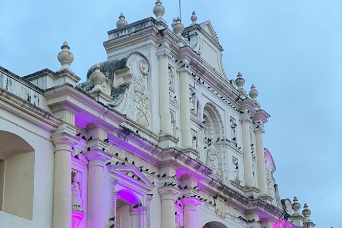 Antigua Guatemala Private Tour: Half Day Tour - Plaza Central Park: where Antigua feels like a town, not a museum
