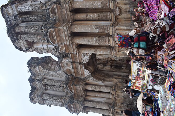 Antigua Guatemala Private Tour: Half Day Tour - Iglesia de La Merced: postcard color, close-up details