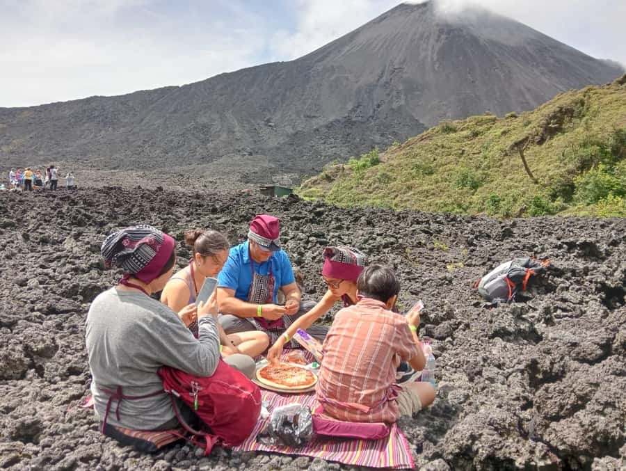 Antigua: Make & Eat Pizza at Pacaya Volcano Private Tour - What to pack: your checklist for a volcano pizza day