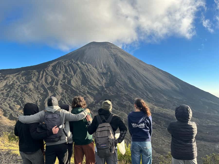 Antigua: Marshmallows Roasting at Pacaya Volcano 6-hour Tour - Wet Trail Reality: Timing, Pace, and Why Breaks Matter