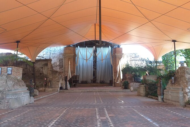 Antigua Private Cultural Walking Tour - Arco de Santa Catalina: The 16th-Century Nuns’ Passageway