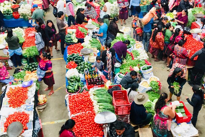 Chichicastenango and Lake Atitlan: From Traditions to Paradise - Panajachel and lunch: the pivot point to Lake Atitlán