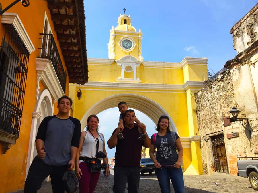Combo Tour: Colonial Antigua & Guatemala City Explorer Tour - Santa Catalina Arch, a shortcut with a backstory