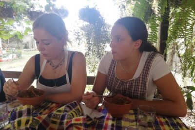 Cooking class and market tour/Pepian Workshop