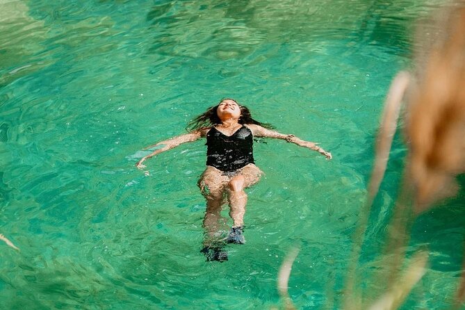 Discover The Paradisiacal Semuc Champey + Kanba Caves - Tour From Cobán - What to pack for Semuc Champey pools and K’anba Caves water levels