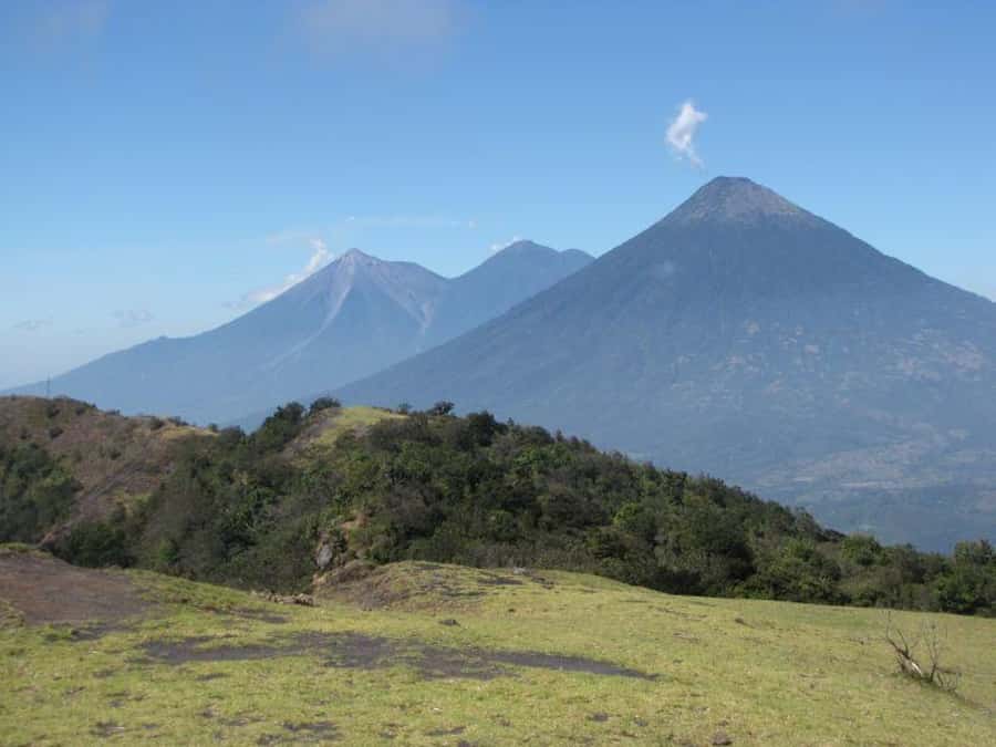 From Antigua: Pacaya Volcano Day Hike - What to pack for Pacaya, and what the tour does not provide