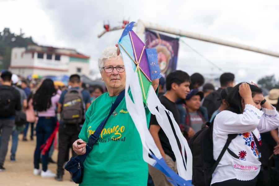 From Antigua to Sumpango Giant Kite Festival - Kite-making in Sumpango’s Campo: learning the craft up close