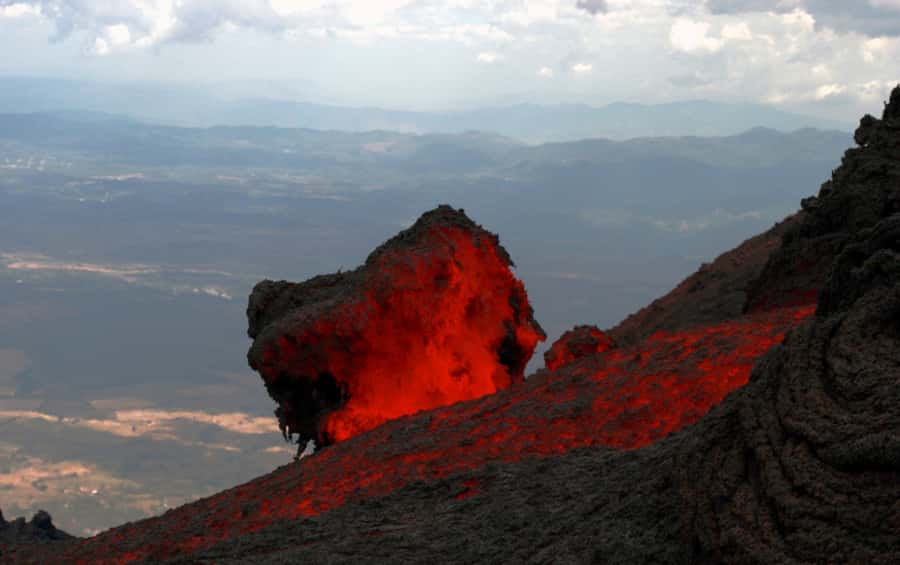 From Guatemala City or Antigua: Pacaya Volcano Day Tour - Pacaya Volcano in a 6-hour hit: what you are signing up for