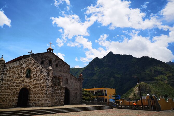 Full-Day Lake Atitlan Tour - The early drive toward Chimaltenango and the big mountain views