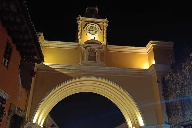 Guided Walking Tour Legends of Antigua Guatemala - Stop 4: Plaza Central Park and how the city’s heart changes over time