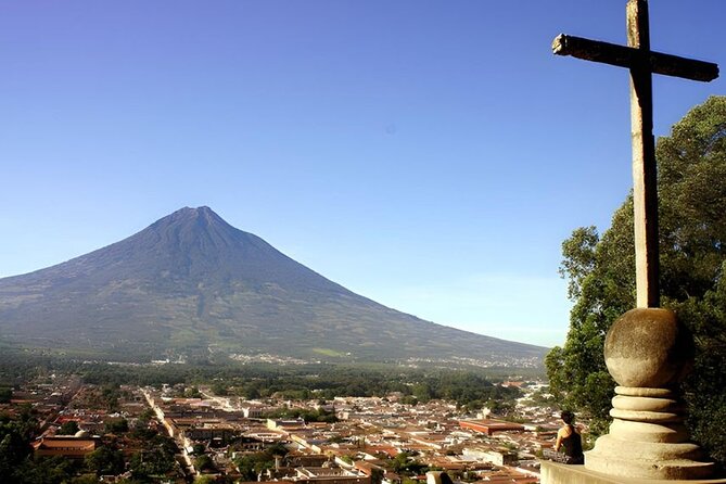Hobbitenango and Cerro De La Cruz Half Day Tour - Getting to San Bartolomé Milpas Altas, one mountain road at a time