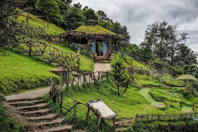 Hobbitenango & Antigua Shared Day Tour - Stop 1 in Antigua: a quick orientation on cobblestones
