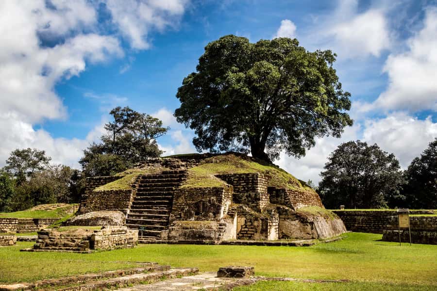 Iximche and Antigua Day Tour - Iximché: the first capital, with people still living the story