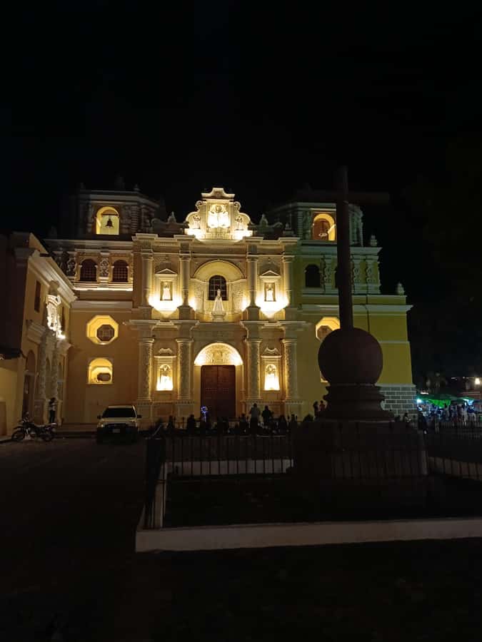 La Antigua Horror Stories Night Walking Tour - Stop-by-Stop: From La Iglesia de la Merced to Union Tank