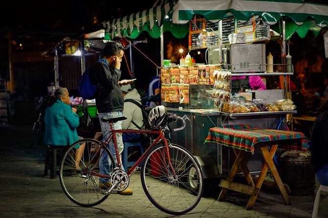 Local Street Food Tour of Antigua - Stop 2 in Ciudad Vieja: A Former Capital and the Night-Feeling of Local Routes