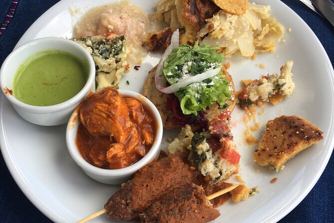 Maya Cooking Class from Panajachel - Language help and the small-group advantage