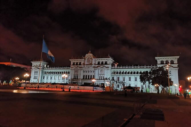 Night Photo Tour in Guatemala City - Luis, small-group comfort, and why the route feels easy after dark