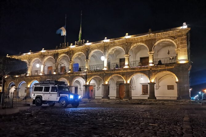Night Photo Tour in Guatemala City - Republic Obelisk and the newer side of the historic center