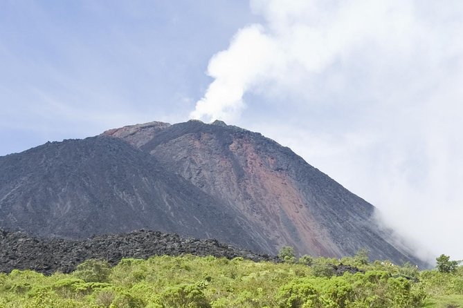 Pacaya Volcano Day Trip from Guatemala City - At the top: steam baths, safe crater viewing, and lava expectations