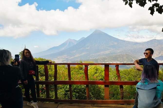 Pacaya Volcano Tour and Hot Springs from Guatemala City - The early Guatemala City pickup, and why it matters