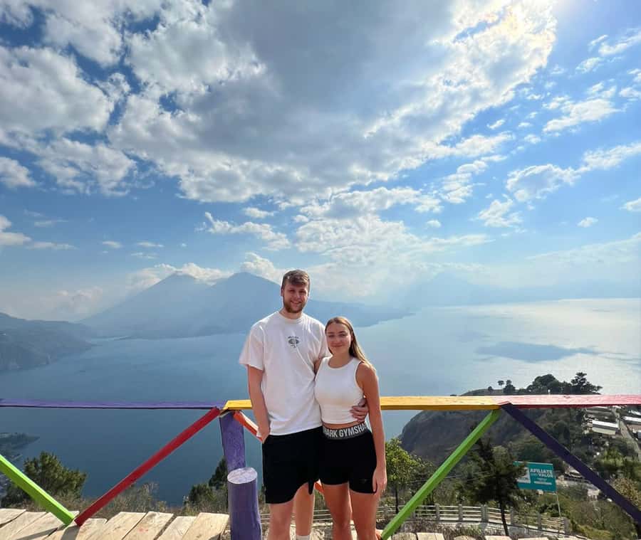 Panajachel: Lake Atitlán Sunset Tour - Climbing to Ojo del Águila: the off-road part that makes the views worth it