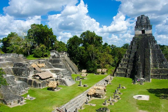 Private Extended Sunrise Tour Tikal From Flores-El Remate - Snacks, comfort, and what to bring for a very early start