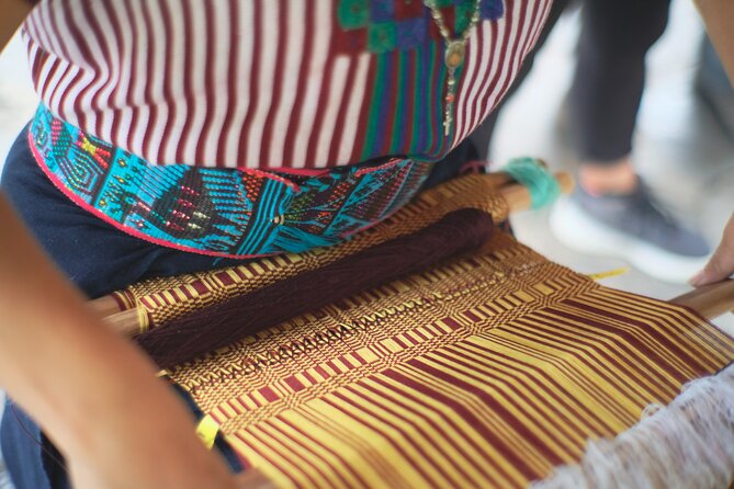 San Antonio Aguascalientes Weaving Tour from Antigua - Lunch at the Table: Chicken Pepian or Vegetarian, Plus Tortillas