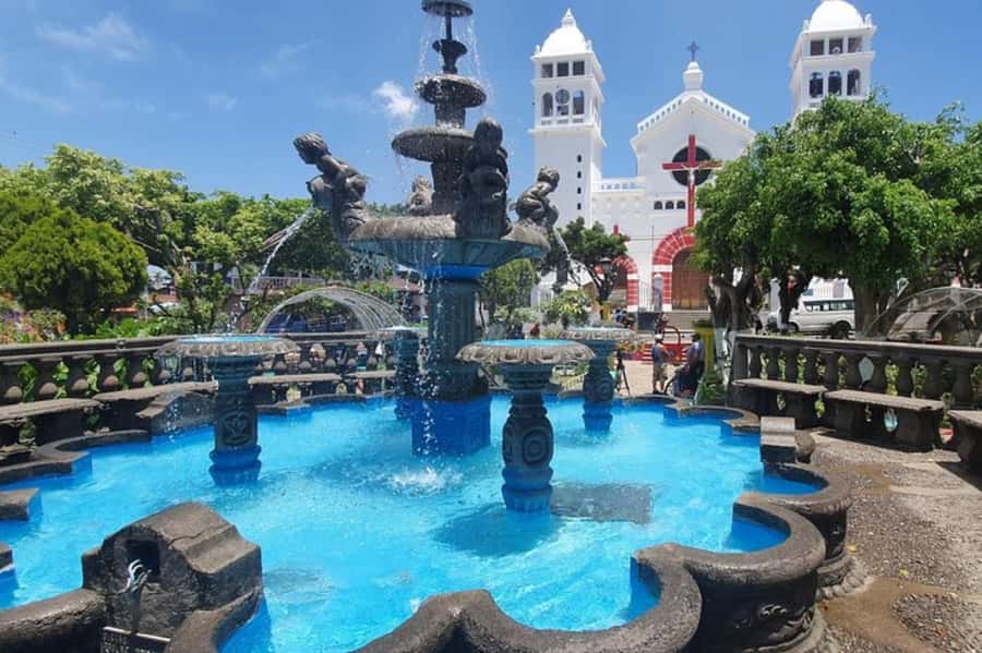 San Salvador: Full Day Ruta de Las Flores and Coffee Farm - Nahuizalco’s Mercado Municipal: Shopping With Real Local Rhythm