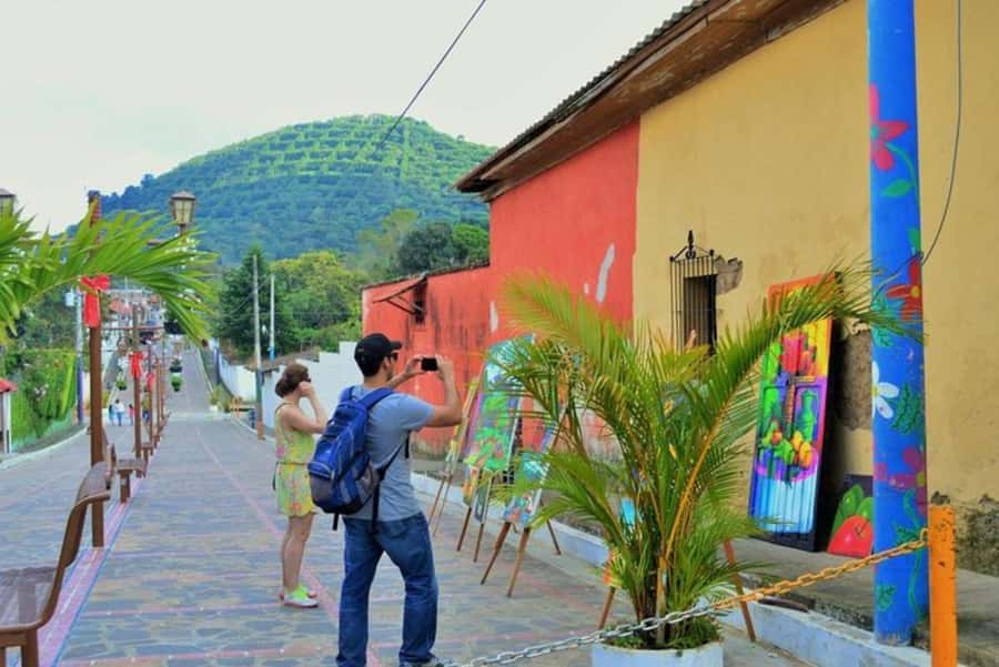 San Salvador: Full Day Ruta de Las Flores and Coffee Farm - Concepción de Ataco: Murals, Food-Festival Energy, and Weekend Color