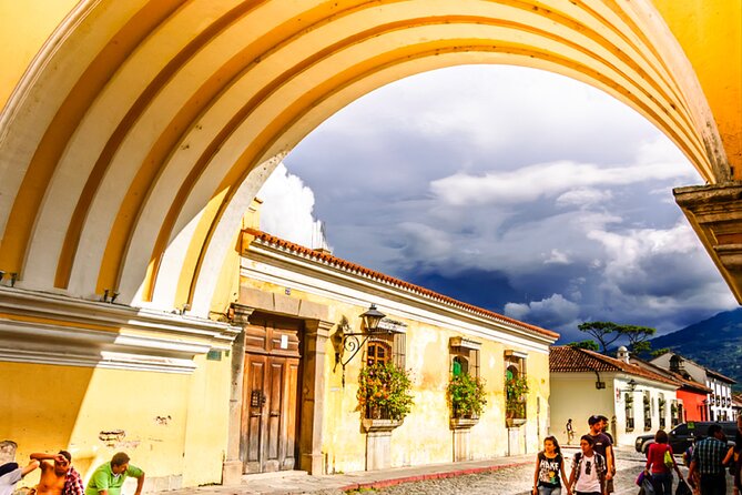 Shared Transportation from Antigua to Guatemala City - The Ride Itself: Air-Conditioned Comfort on a Shared Van