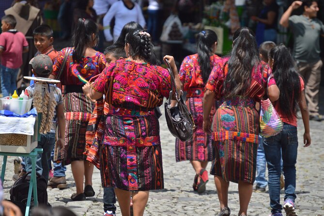 The old UNESCO - Plaza Central, the best place to understand Antigua’s layout