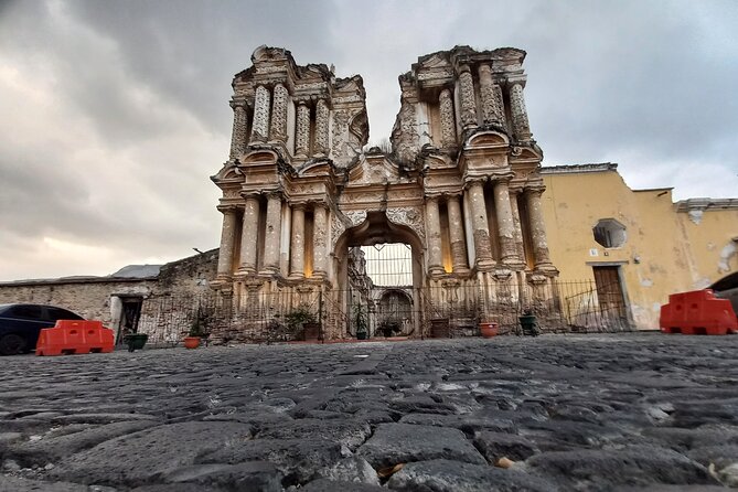The old UNESCO - Tanque de la Union, Antigua’s public laundry square