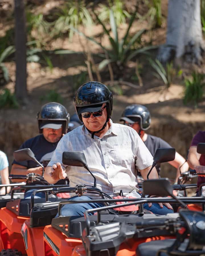 Tour hacia Hobbitenango en quad - ATV and road reality check: where the experience can be challenging
