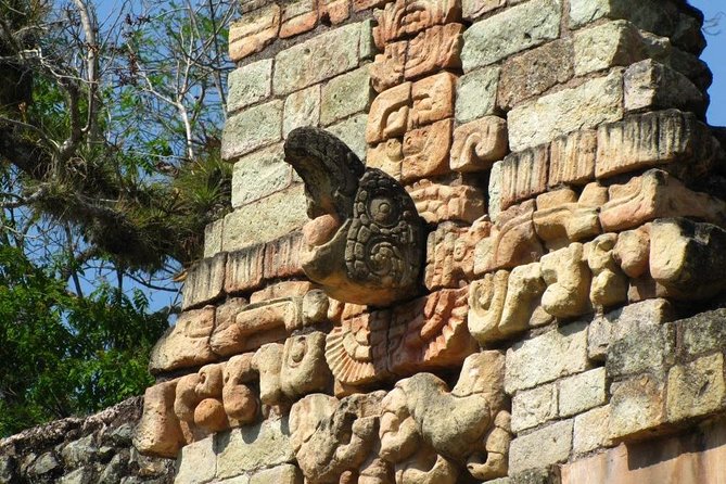 Tour to Copan Ruins Arqueological Site from Guatemala City - Price and What Your $400 Per Person Actually Covers