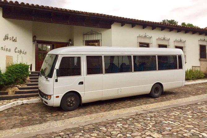 Transfer from Airport to Antigua - From La Aurora to Antigua Without the Taxi Math