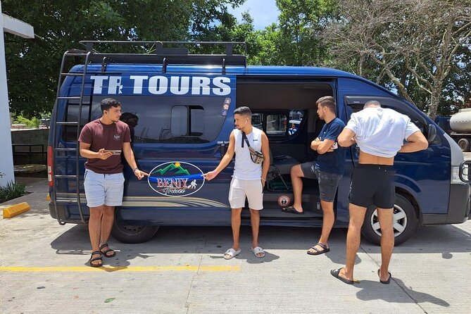 Transporte Compartido de San Pedro- Antigua viceversa - Pickup, Voucher, And The 10 Minute Rule
