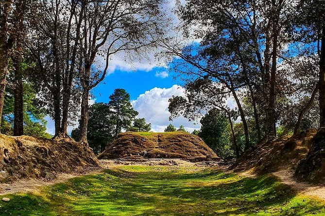 Visit The Mayan City of Iximche on a Full-Day Private Tour - The Tecpán Lunch Stop That Turns the Day From Tour to Break