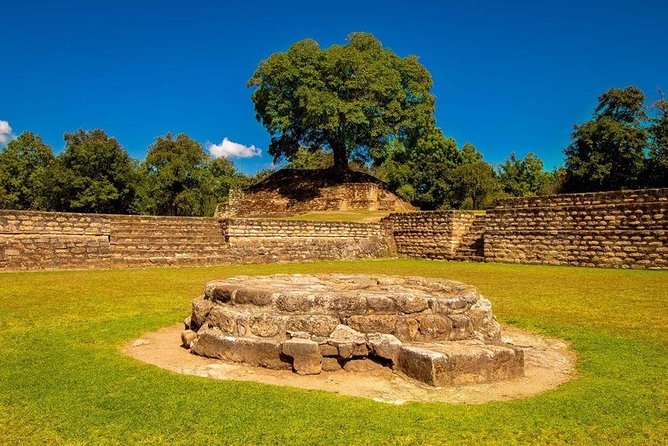 Visit The Mayan City of Iximche on a Full-Day Private Tour - Entering Iximche With a Certified Guide (Like Ruben)