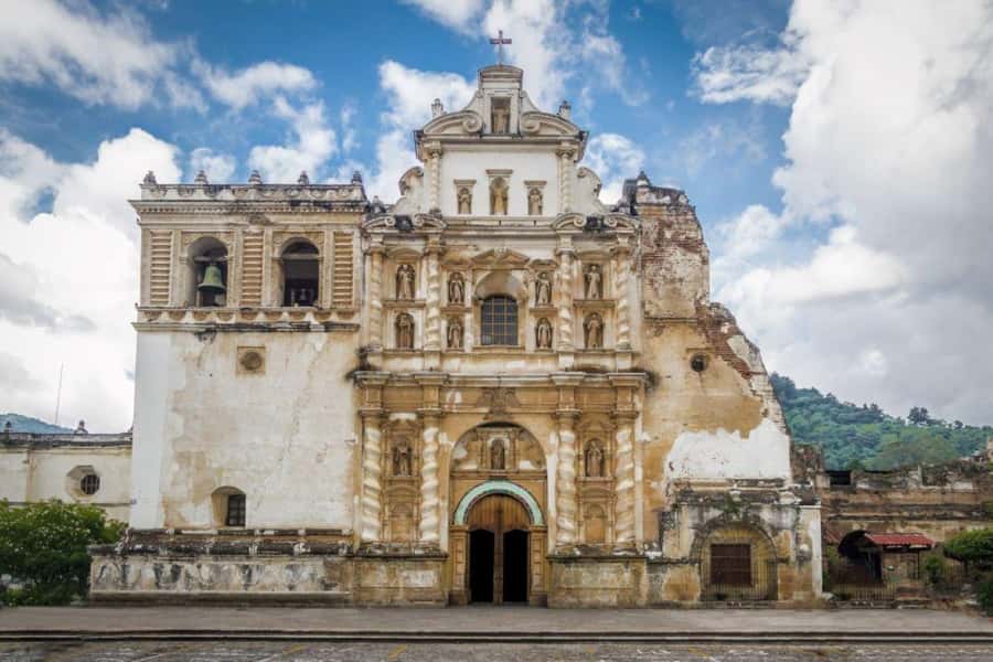 Walk Antigua Like a Local - La Merced Church: another essential church stop, with time to actually look