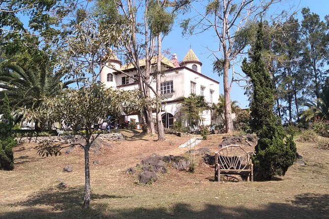 Wine and Rum Private Tour from Puerto Quetzal - What to expect on the ground, walking, timing, and comfort